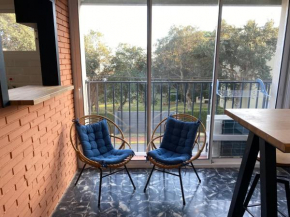 Apartamento para parejas reformado con piscina